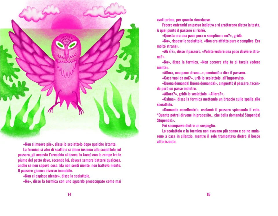 Spread: a pink owl spreads its wings above green flames, beside a column of Italian text.
